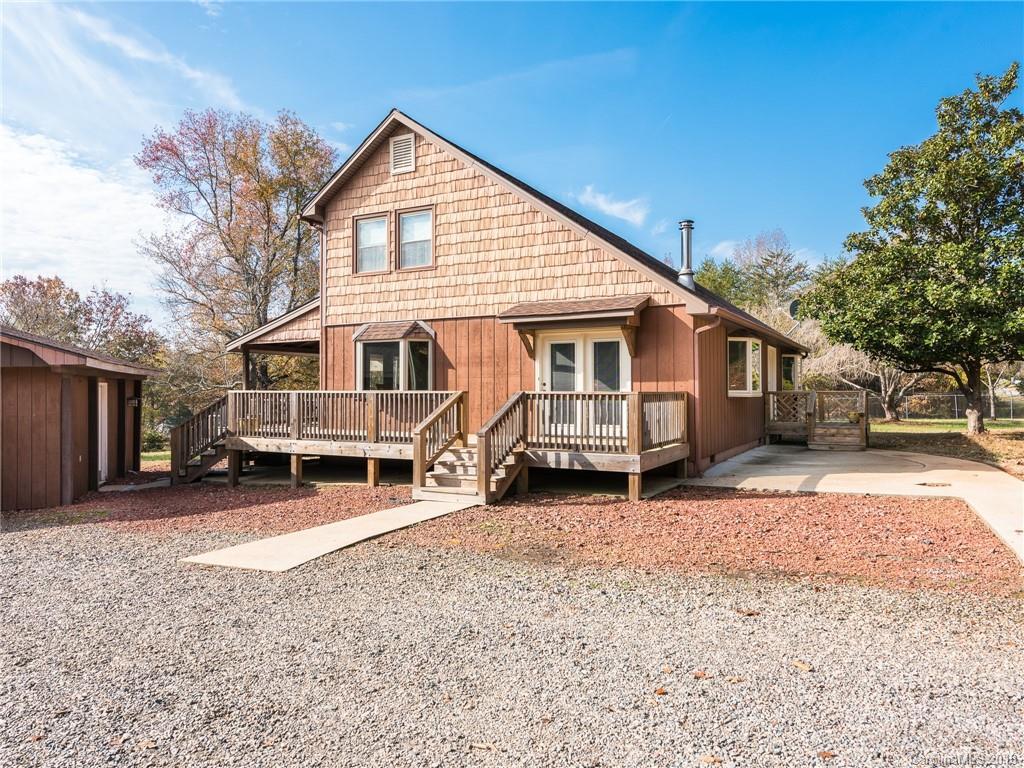 390 Shinnville Rd., Mooresville, NC 28115