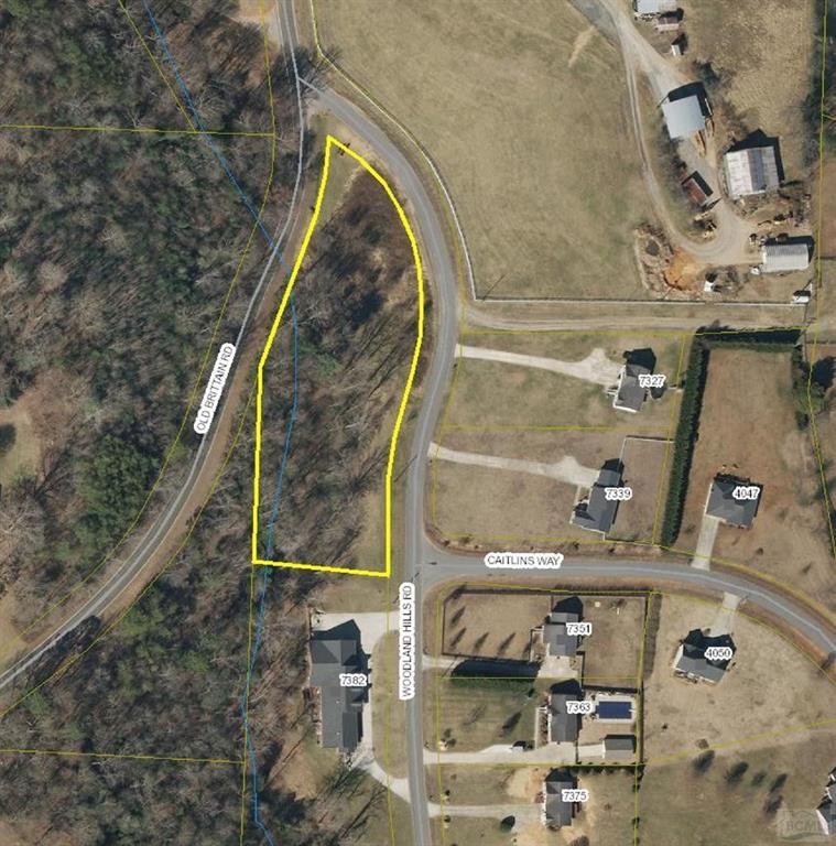 7384 Woodland Hills Rd., Hickory, NC 28602