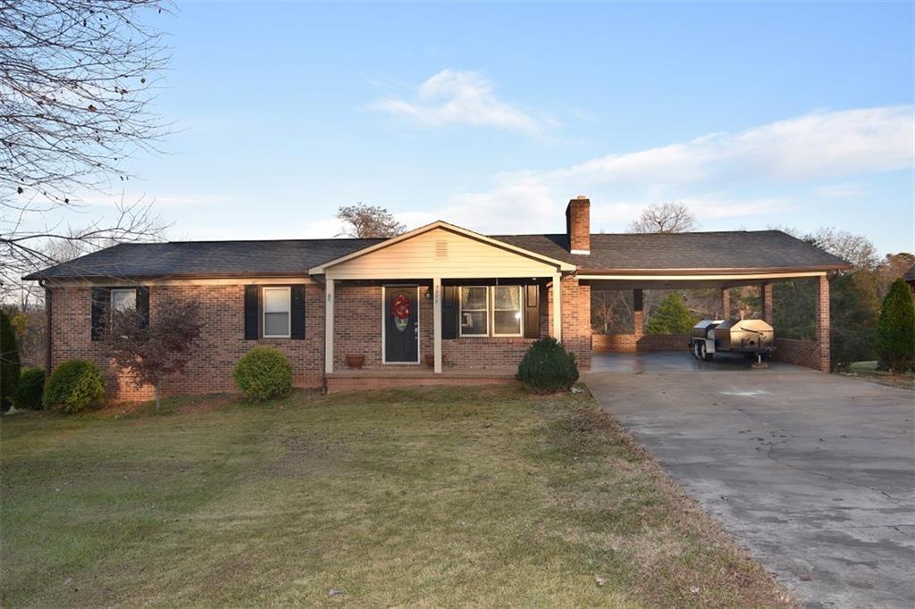 5388 Westwood Dr., Granite Falls, NC 28630