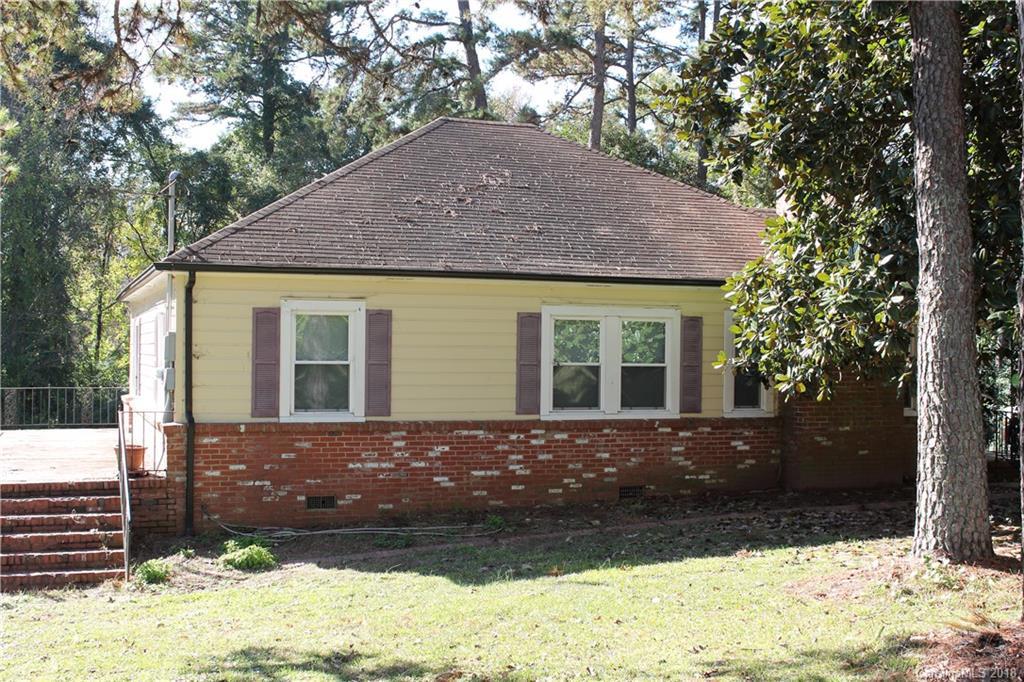 6425 Paw Creek Rd., Charlotte, NC 28214