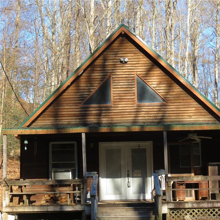 2404 Heath Peak Rd., Waynesville, NC 28785