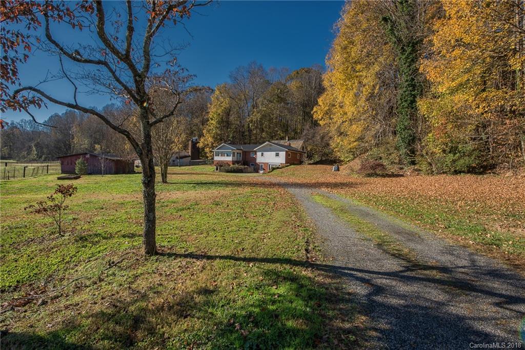 255 Fox Bottoms Rd., Statesville, NC 28625