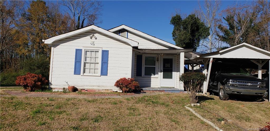 402 Queens Rd., Gastonia, NC 28052
