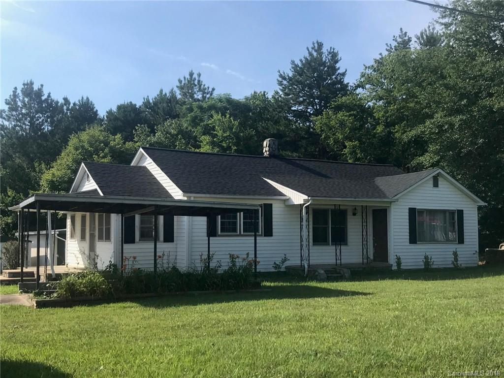 1862 Mollys Backbone Rd., Sherrills Ford, NC 28673