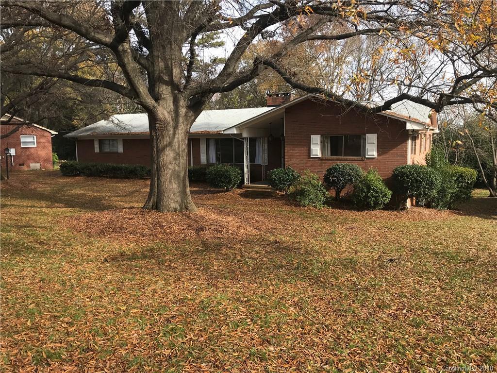 2516 Newland Rd., Charlotte, NC 28216