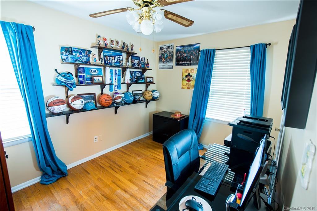 5800 Eastbrook Rd., Charlotte, NC 28215