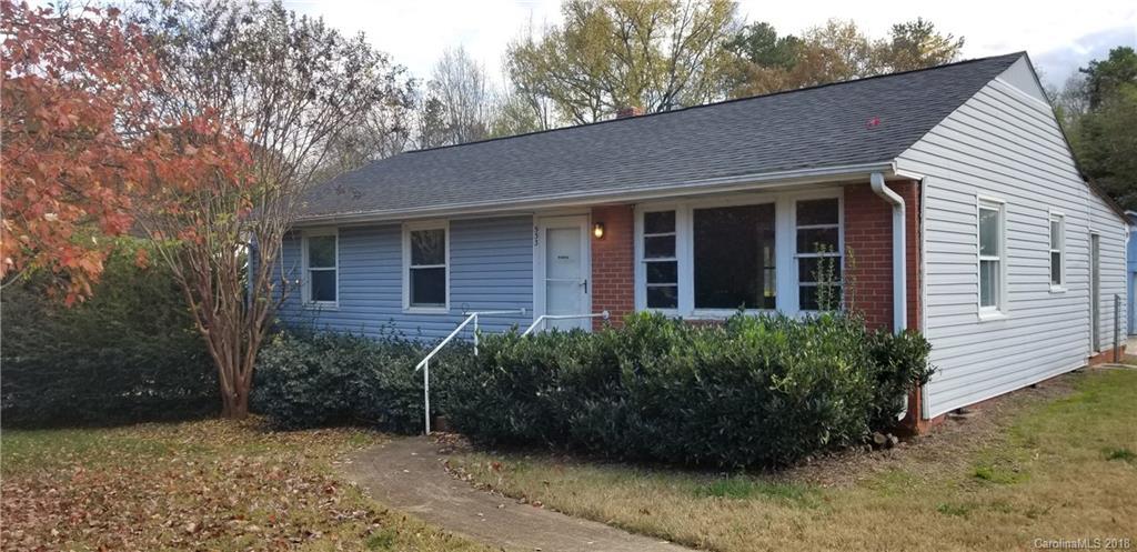 533 Sharview Cir., Charlotte, NC 28217