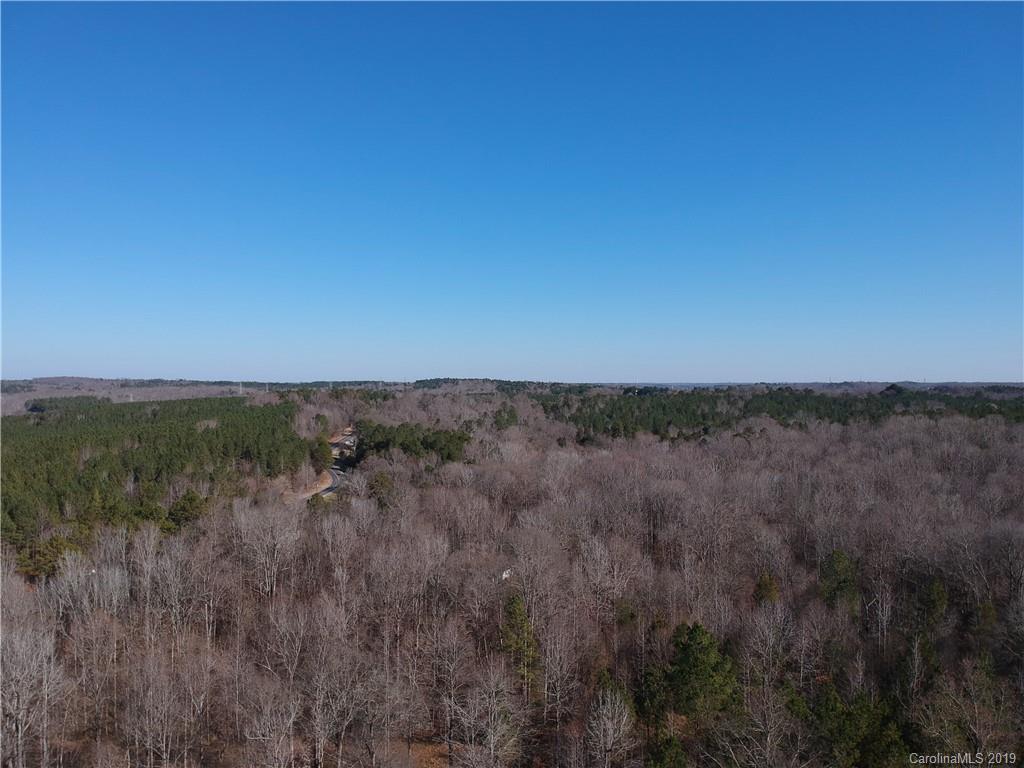 1040 Sandy Ford Rd., Mount Holly, NC 28120