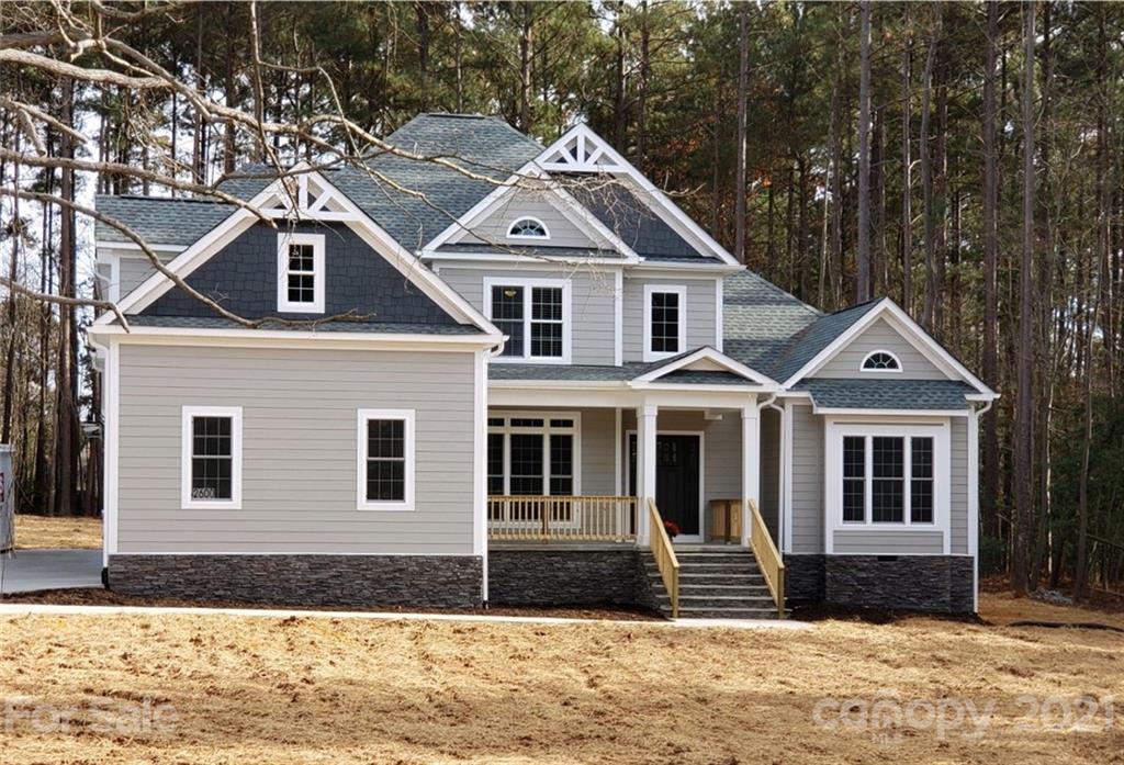 2600 Camelia Pointe Dr., Sherrills Ford, NC 28673
