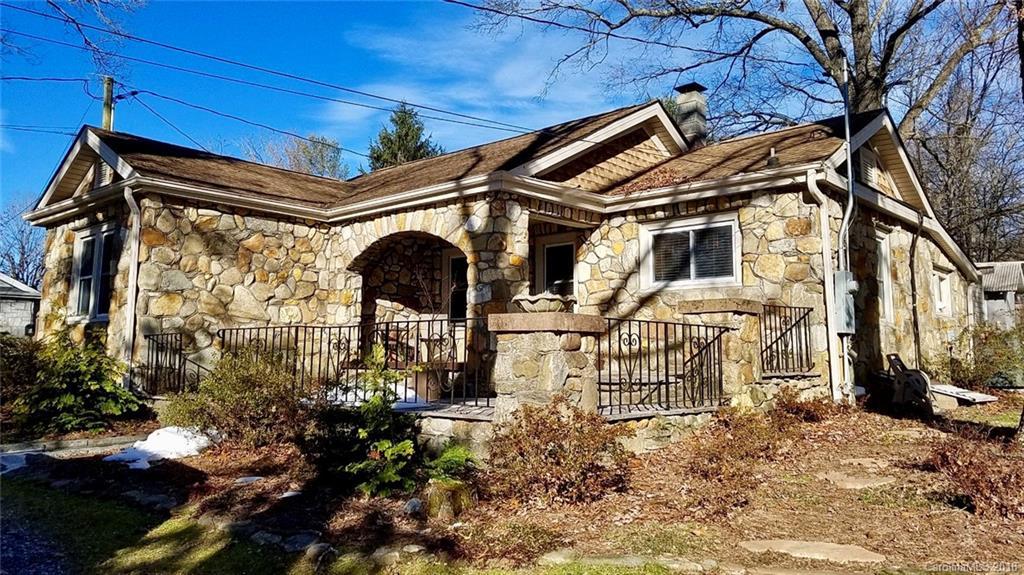 2014 Old Spartanburg Rd., Hendersonville, NC 28792