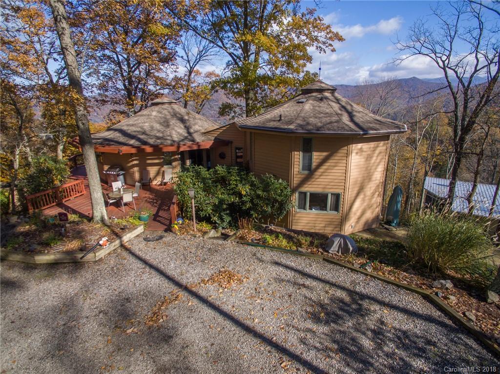 18 Patton Cir., Asheville, NC 28804