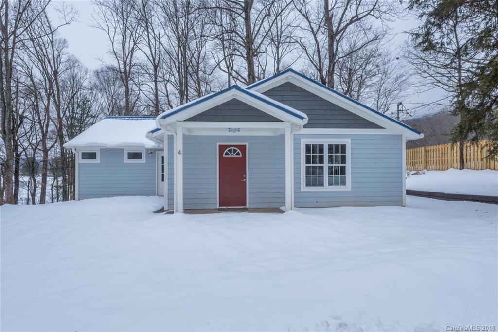 4 Shady Knoll Ln., Black Mountain, NC 28711