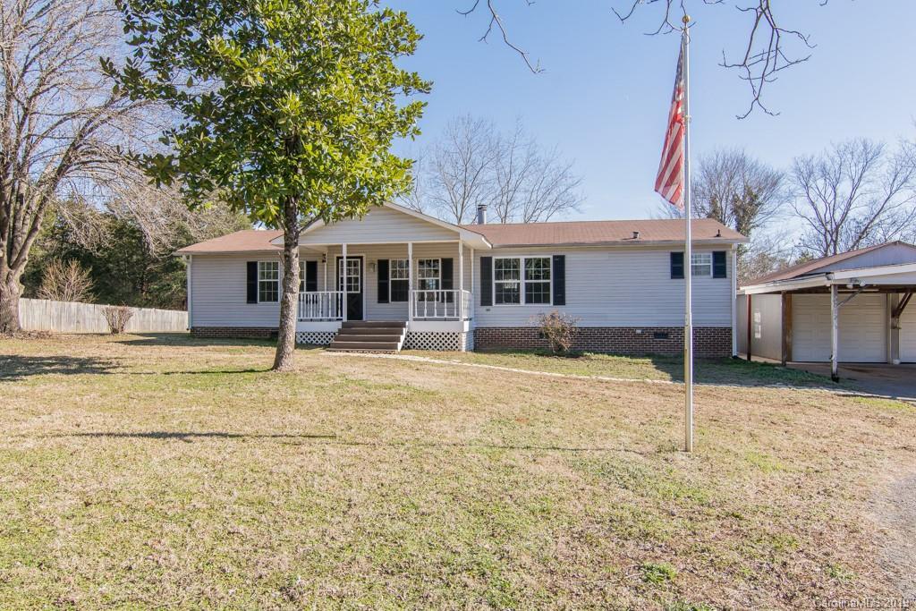 7517 Paul Linker Pl., Harrisburg, NC 28075