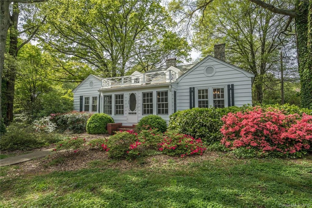 496 S Main St., Davidson, NC 28036