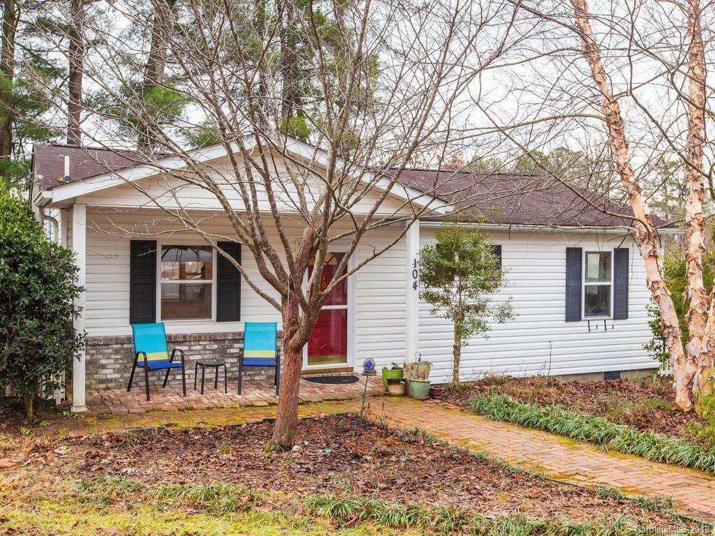 104 Pensacola Ave., Arden, NC 28704