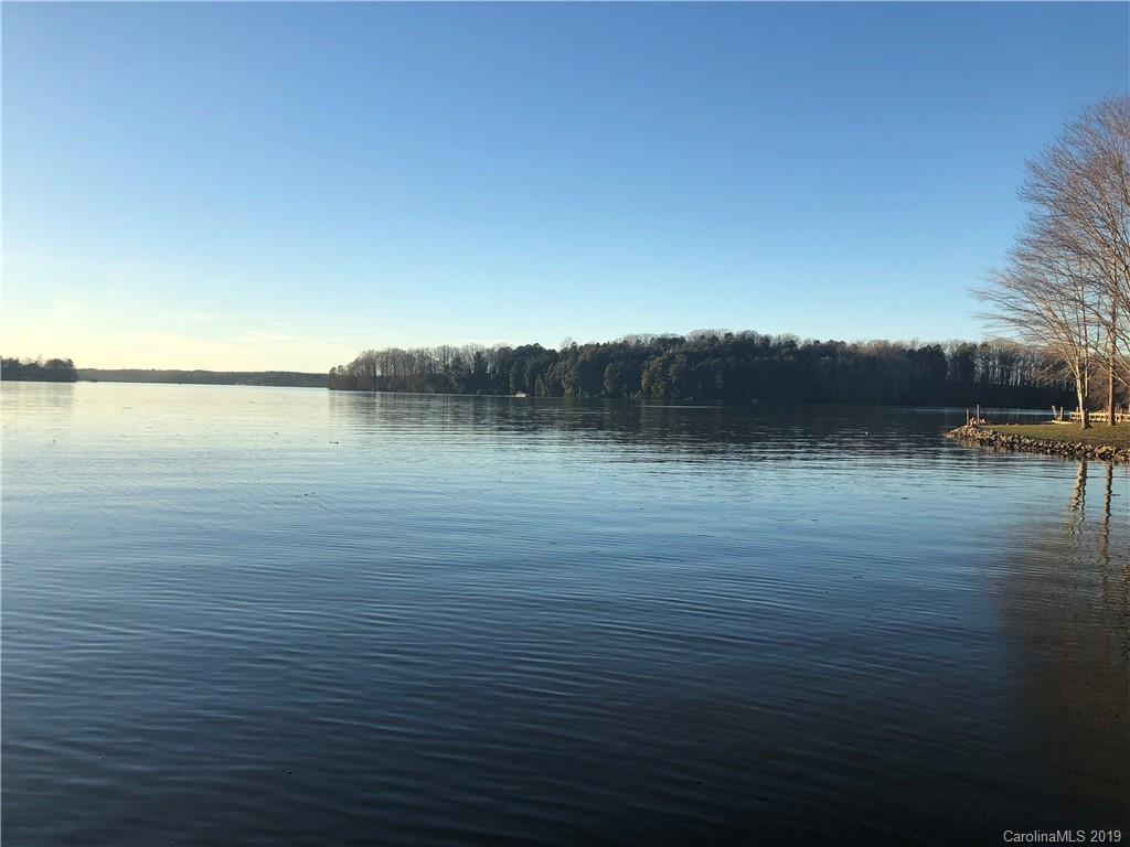 329 Robinson Rd. #202, Mooresville, NC 28117