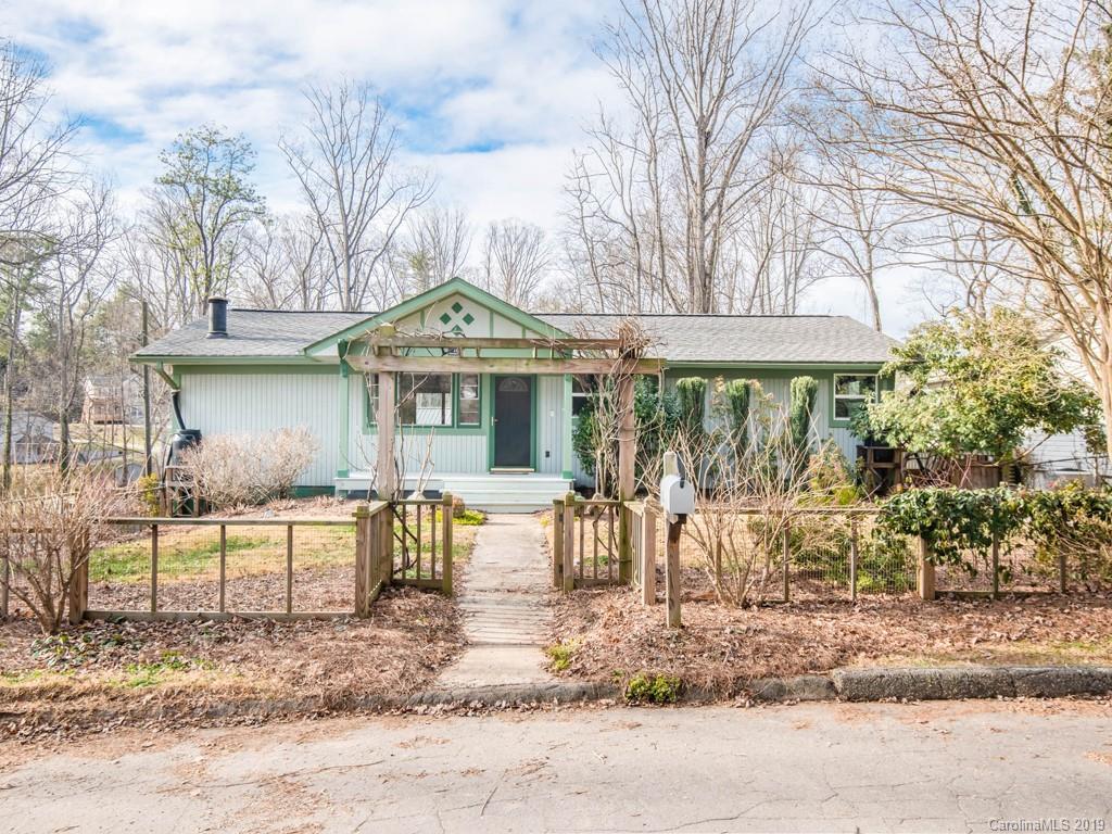 10 Davenport Pl., Asheville, NC 28806