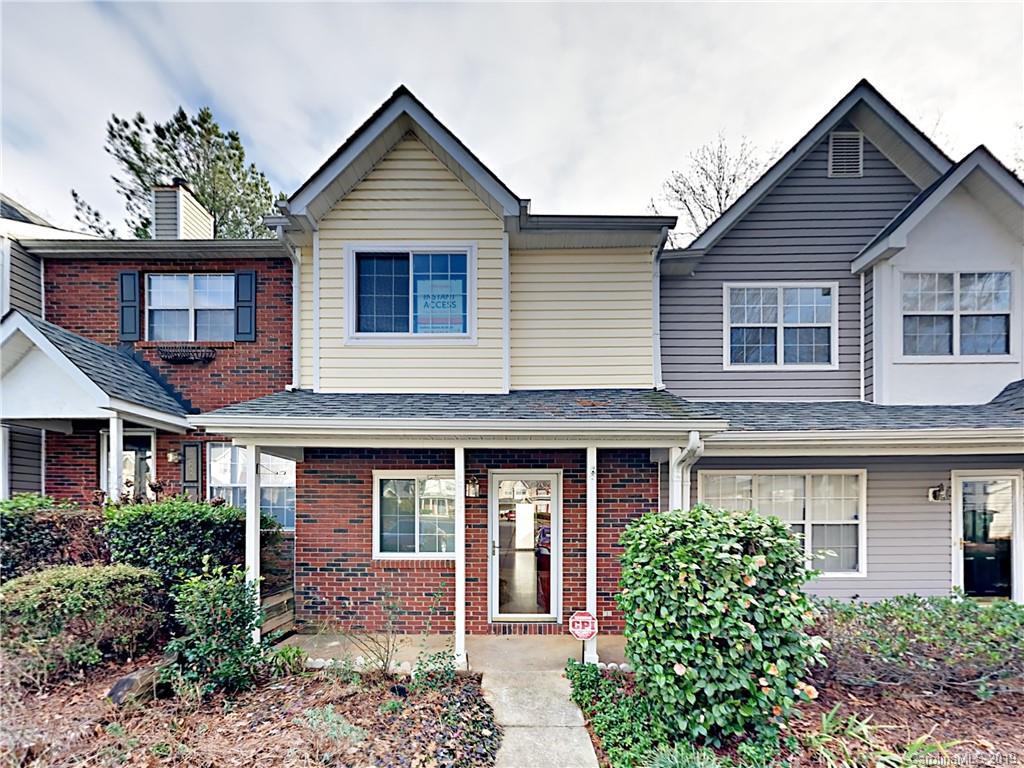 5744 Prescott Ct., Charlotte, NC 28269