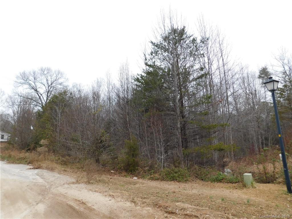 352 Forest Hollow Dr. #33, Statesville, NC 28677