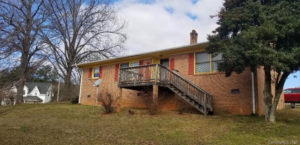 1720 Freeman Town Rd., Lake Lure, NC 28746