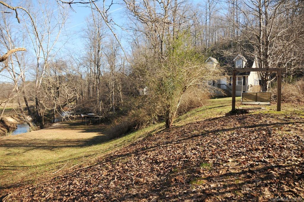 217 Violet Ln., Old Fort, NC 28762