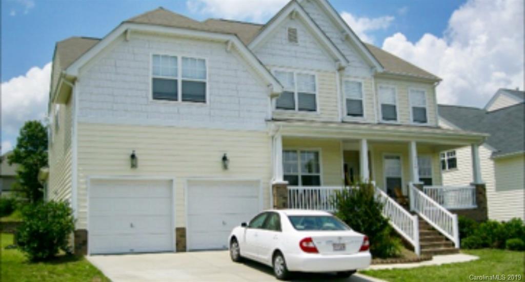 7840 Whisperingwood Dr., Harrisburg, NC 28075