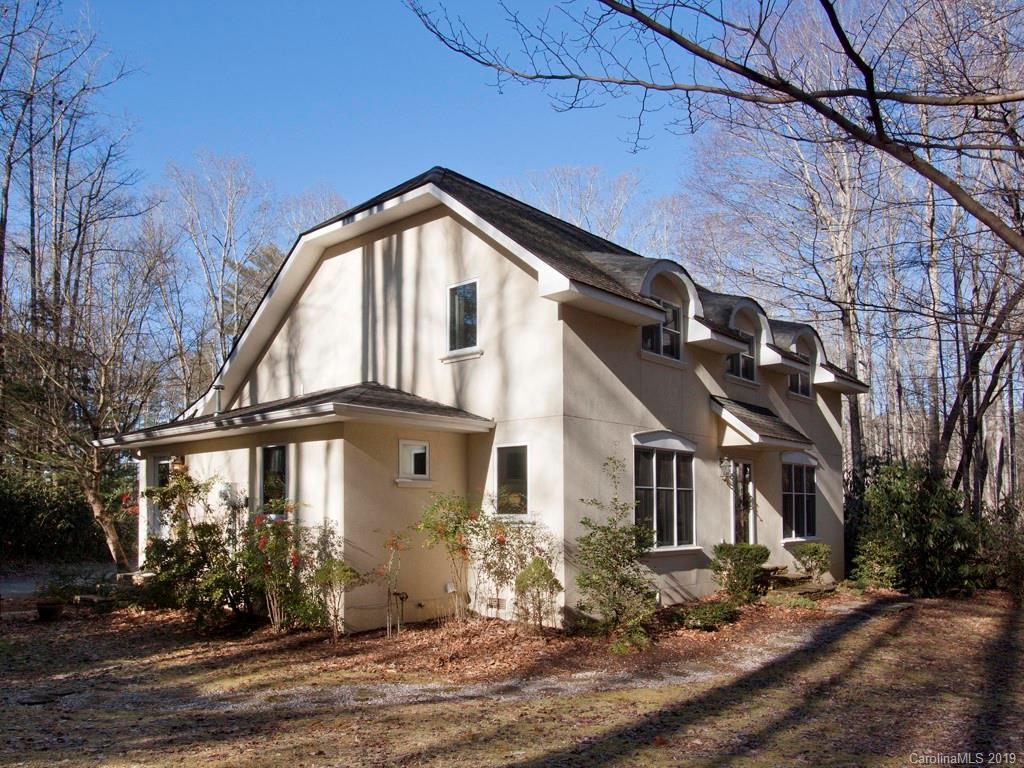 89 Trillium Glen Ln., Hendersonville, NC 28792