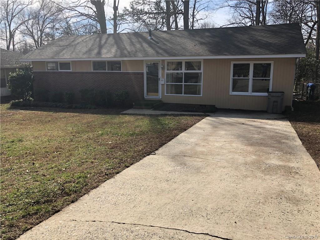 1237 Lynhurst Dr., Gastonia, NC 28052