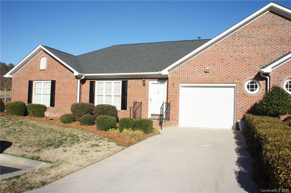 574 Queen Brogan Ct., Gastonia, NC 28054