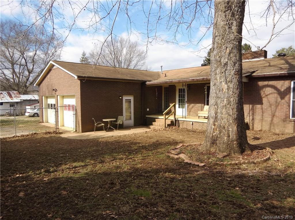 29 Amber Ln., Clyde, NC 28721