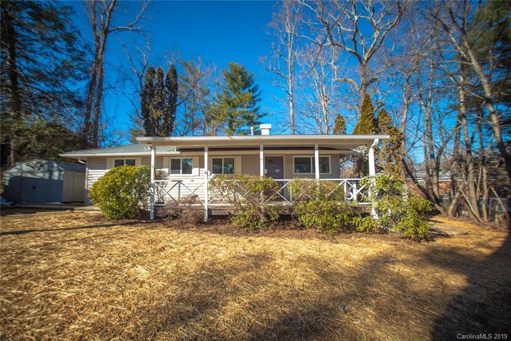 5 Violet Hill Cir., Asheville, NC 28805