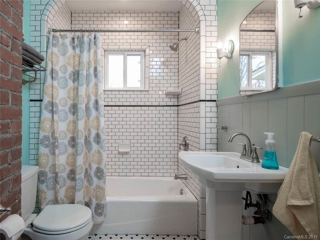 590 Eliada Home Rd., Asheville, NC 28806