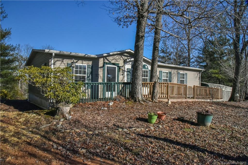 12 Little Austin Ln., Leicester, NC 28748