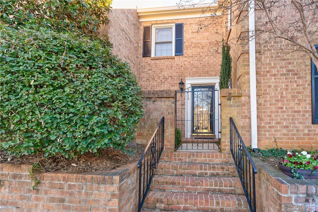 6838 Constitution Ln., Charlotte, NC 28210