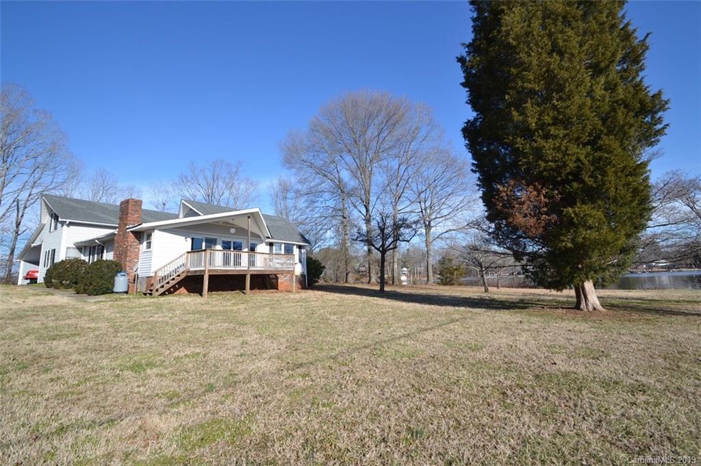 7458 Gabriel St., Sherrills Ford, NC 28673