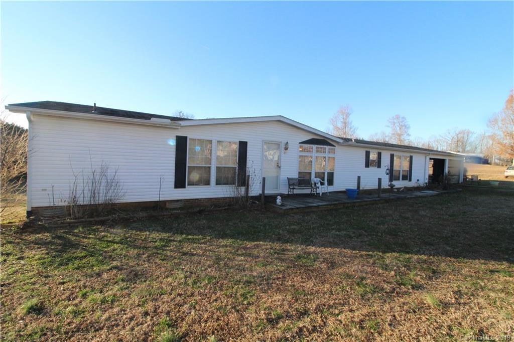 293 Skyuka Rd., Statesville, NC 28677