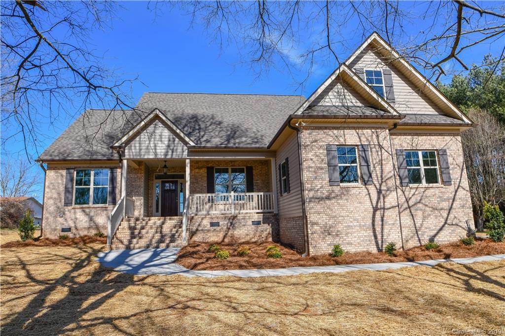 3215 Baucom Manor Rd., Monroe, NC 28110