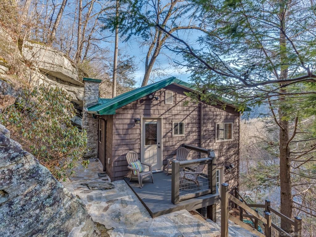 461 Middlefork Rd., Hendersonville, NC 28792