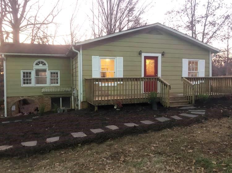 6469 Hildebran Shelby Rd., Hickory, NC 28602