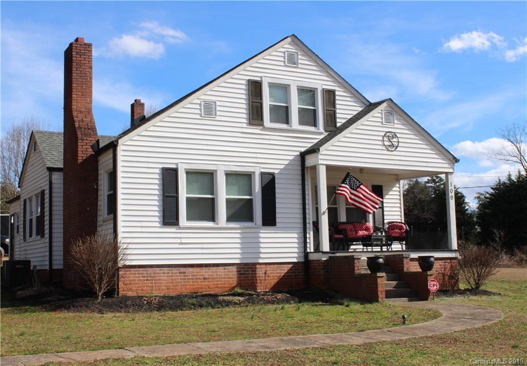 109 Mountain View Dr., Morganton, NC 28655