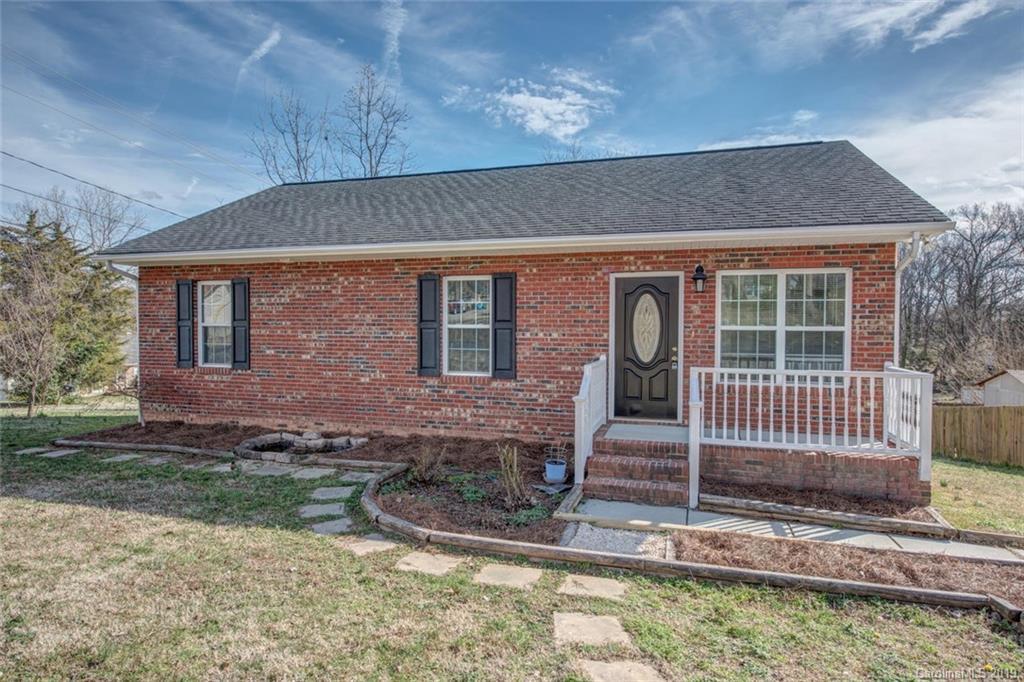 308 N 13th St., Bessemer City, NC 28016