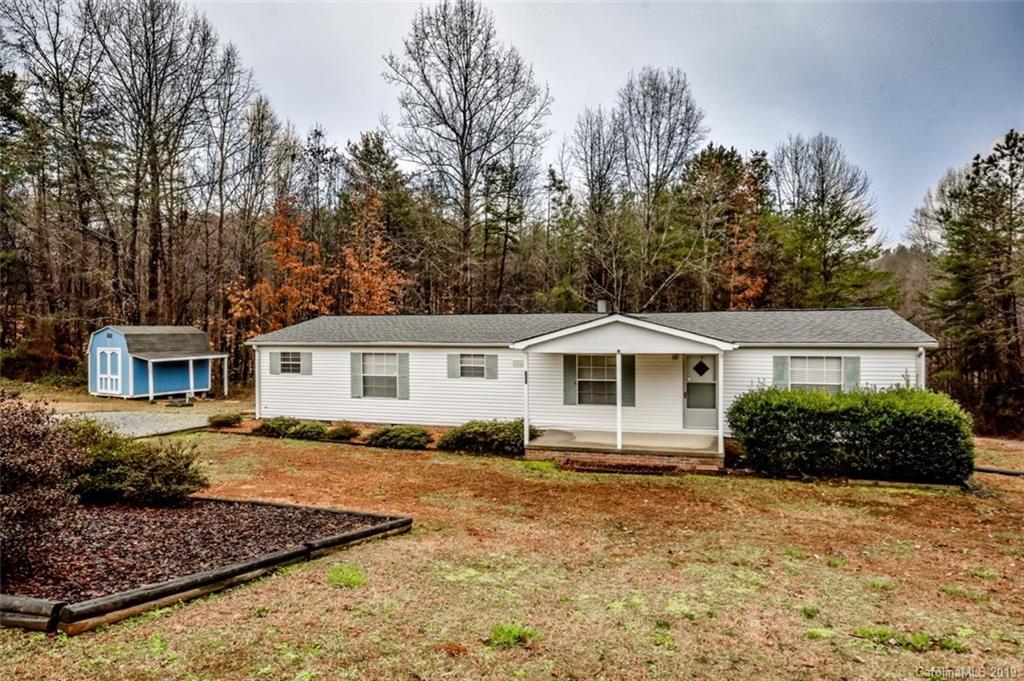 160 Knotty Pine Ln. #21 & 22, Mooresville, NC 28117