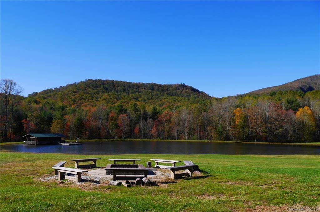 4730 Upper Whitewater Rd., Sapphire, NC 28774