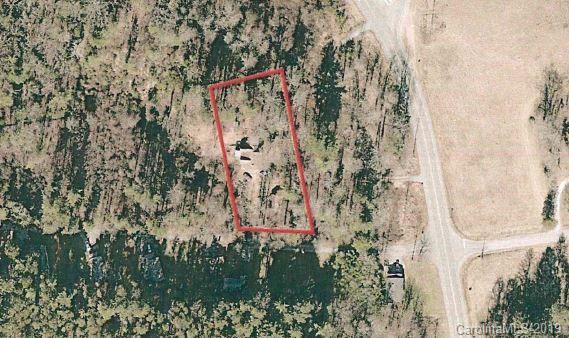 3100 Howard Gap Rd., Hendersonville, NC 28792