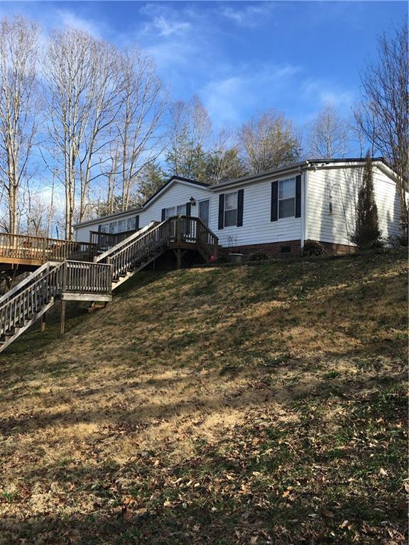 127 Apple Valley Ln., Statesville, NC 28677