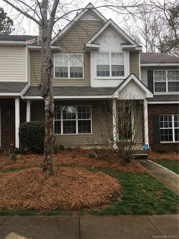 5837 Cougar Ln., Charlotte, NC 28269