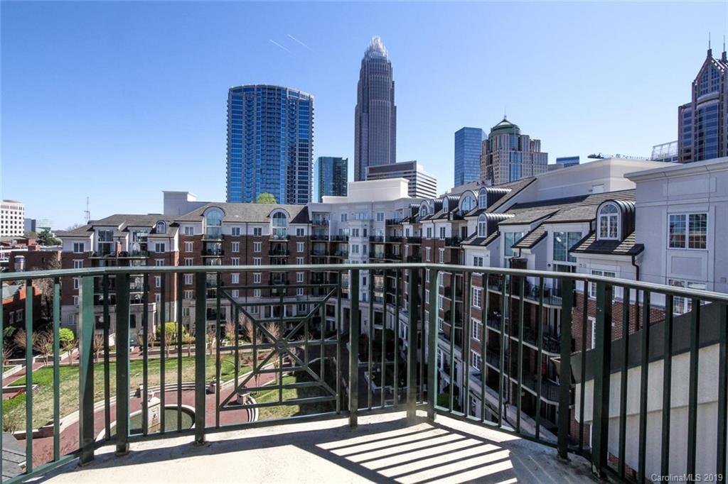 300 W 5th St. #736, Charlotte, NC 28202