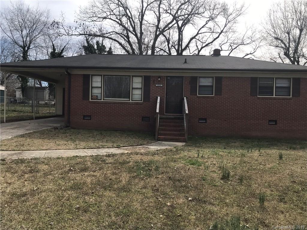 2319 Hedgewood Cir., Gastonia, NC 28052