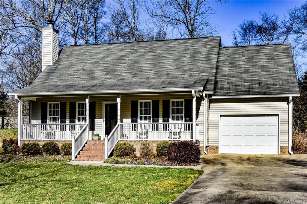 564 Westwood Dr., Kannapolis, NC 28081