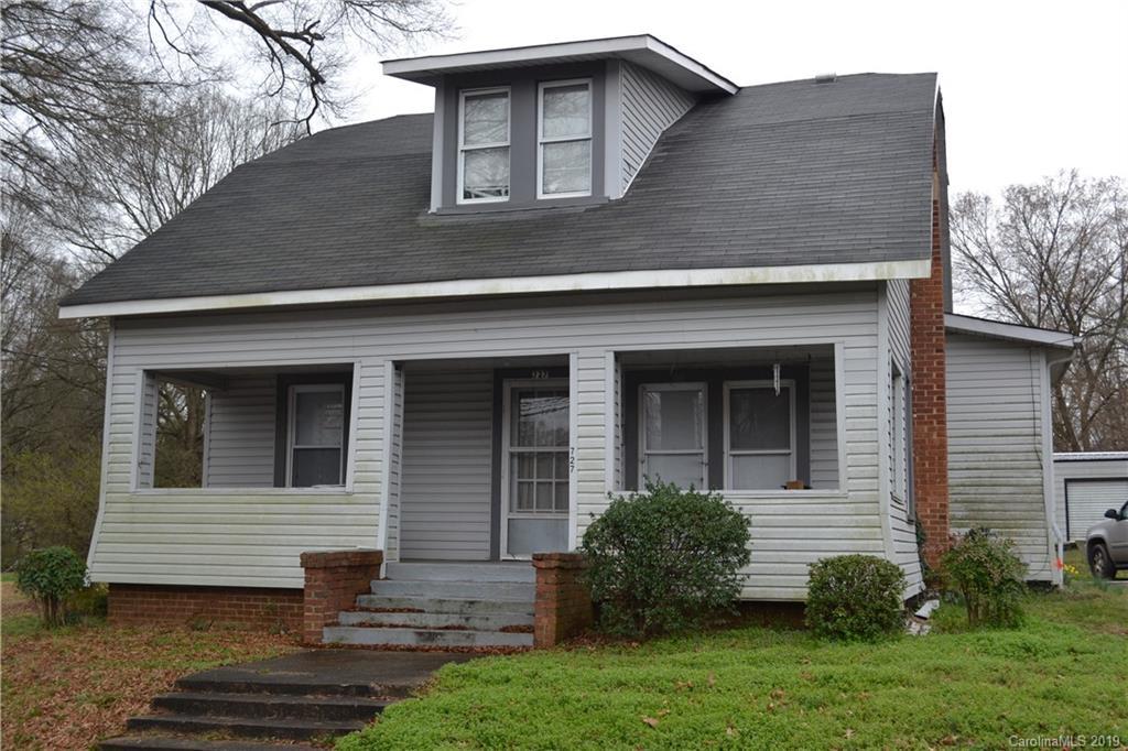 727 Oak St., Mooresville, NC 28115